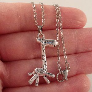 Silver Plated Giraffe Wild Animal Anime Carved Pendant Chain Necklace 18" Gift